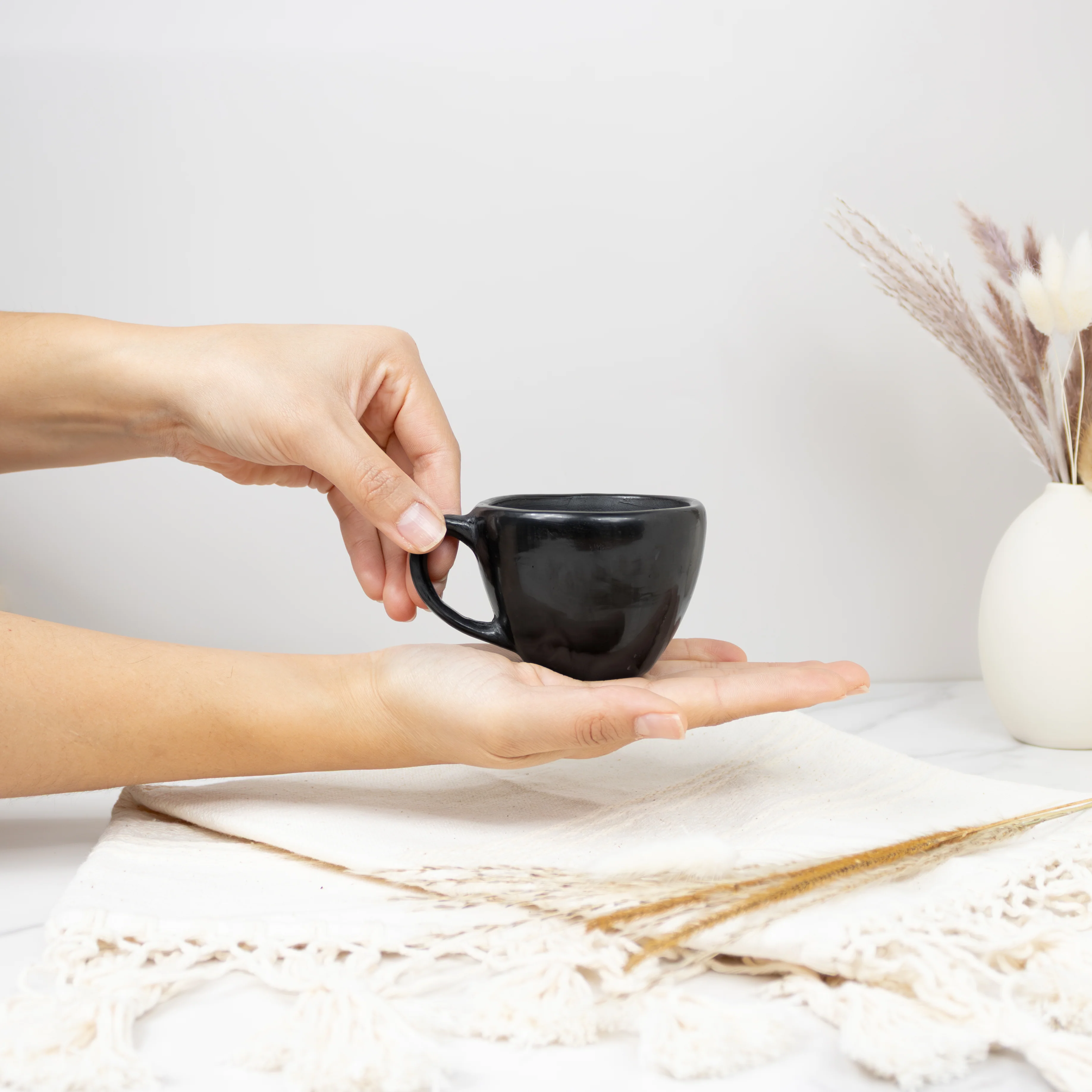 Barro Negro Espresso Cup with Saucer - Image 3