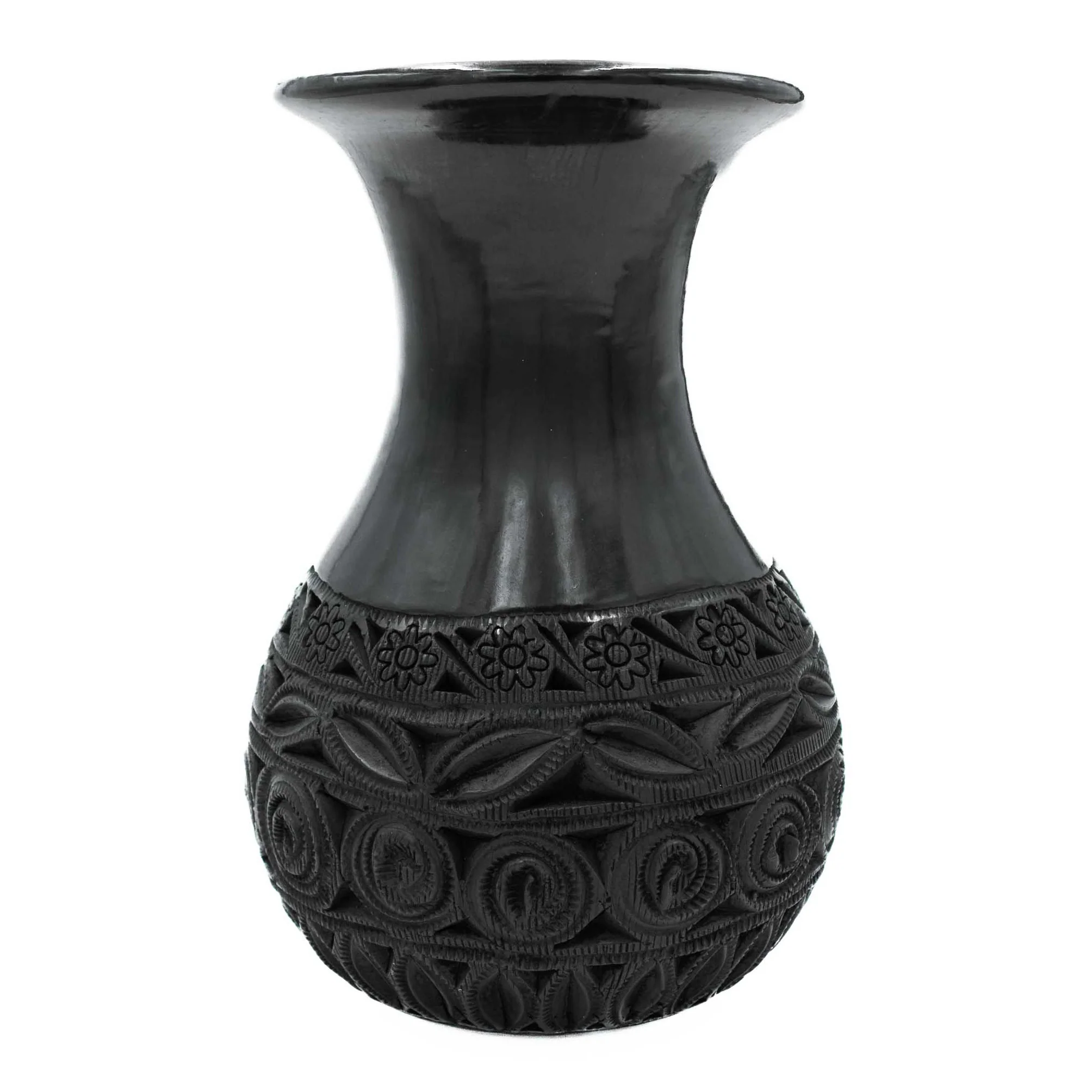 Barro Negro Short Longneck Decorative Vase - Image 5