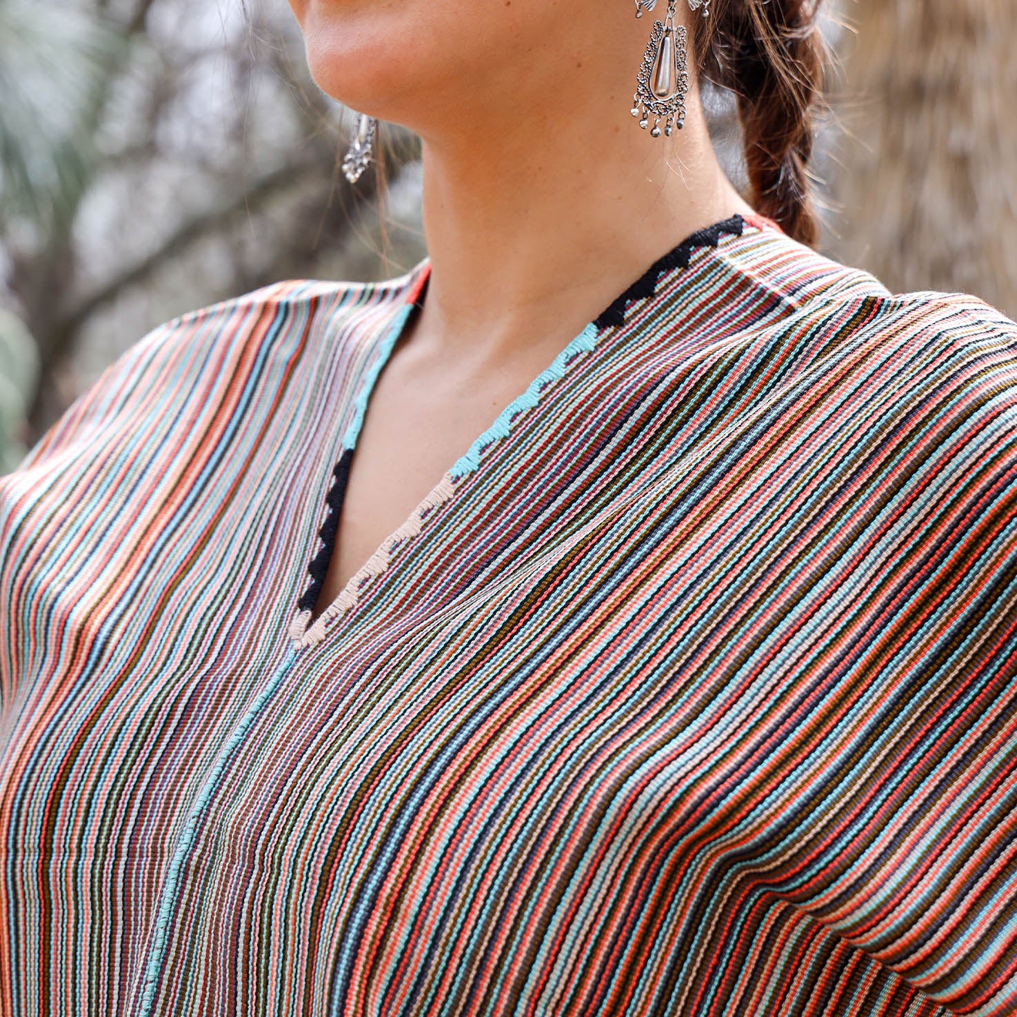 Bonita Lines Cropped Huipil Blouse - Image 4
