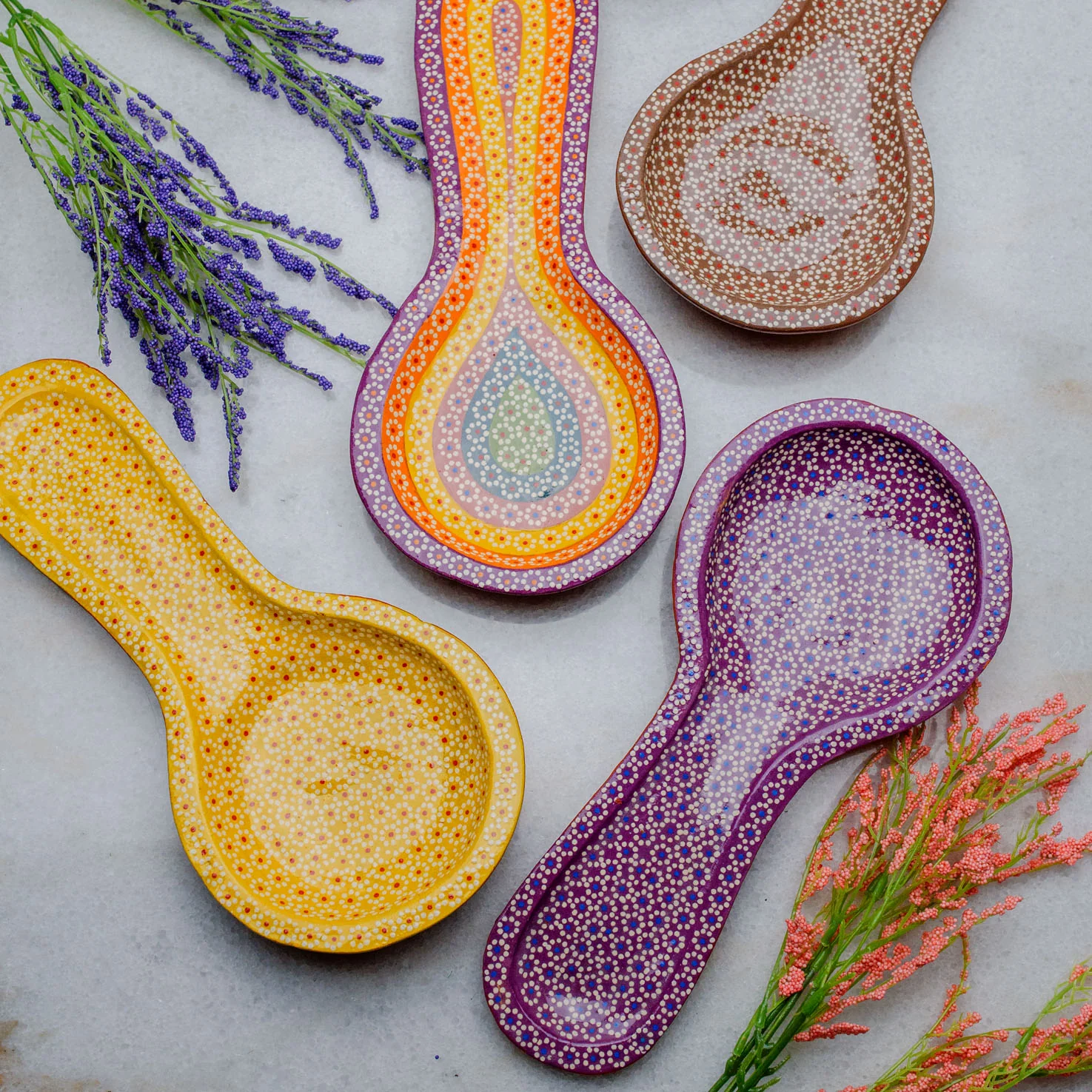 Capula Hand-Painted Spoon Rest - Image 3