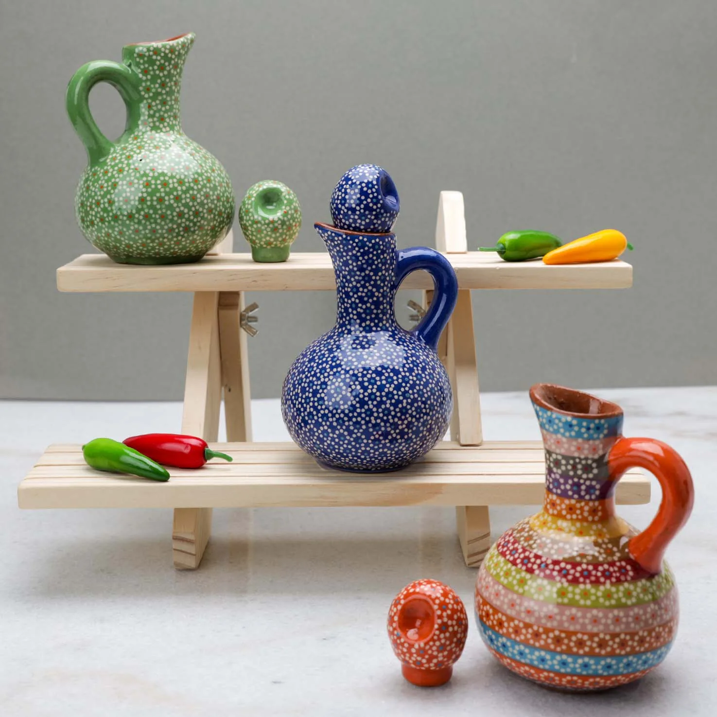 Capula Small Clay Oil Cruet - Image 4