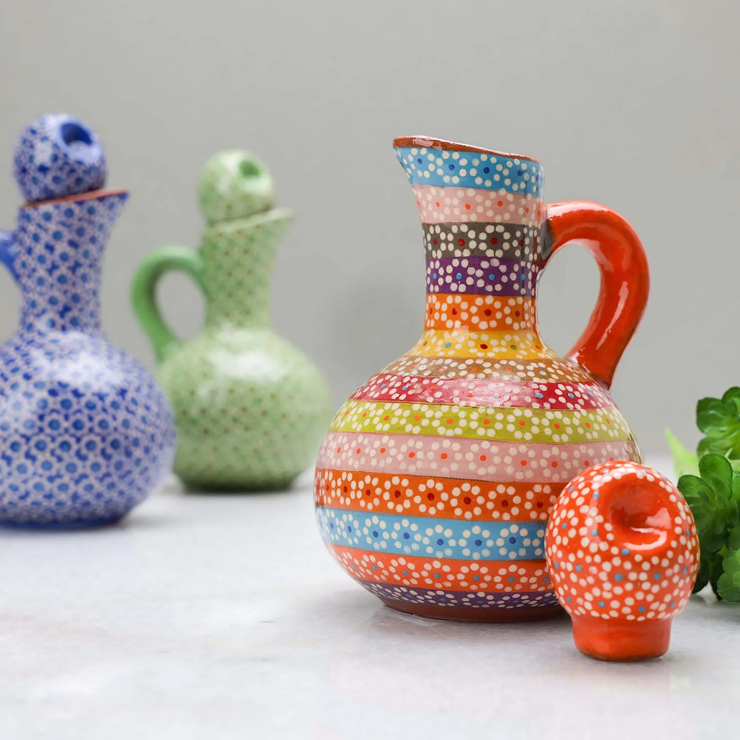 Capula Small Clay Oil Cruet - Image 5