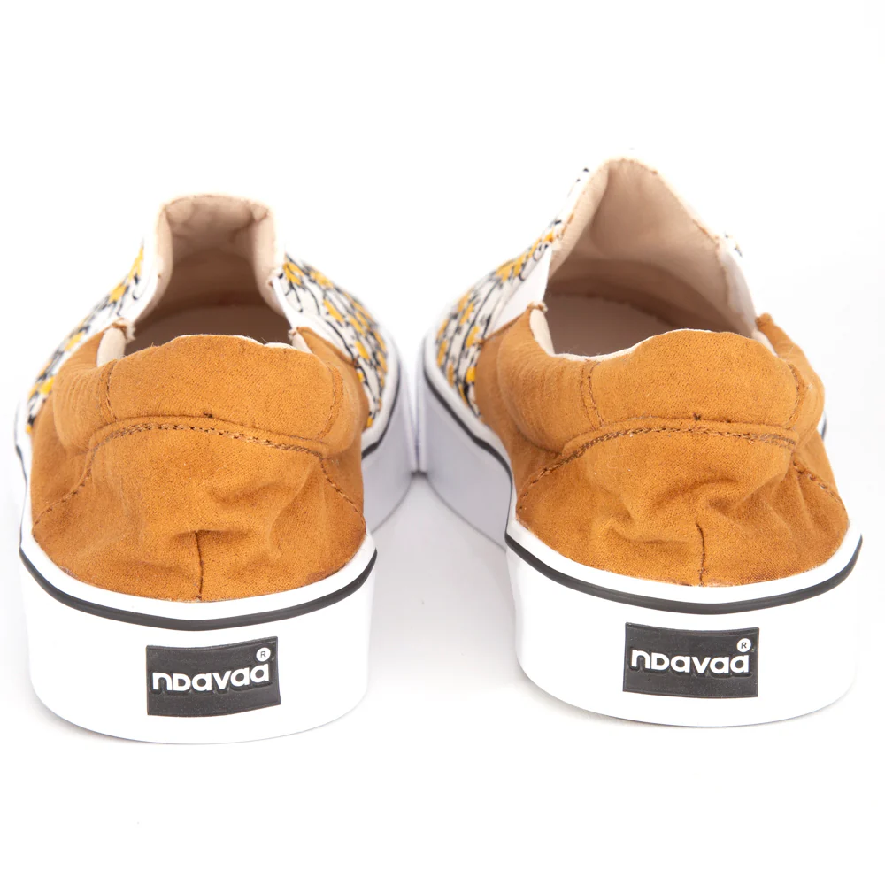 Costa Embroidery Sneakers - Image 5