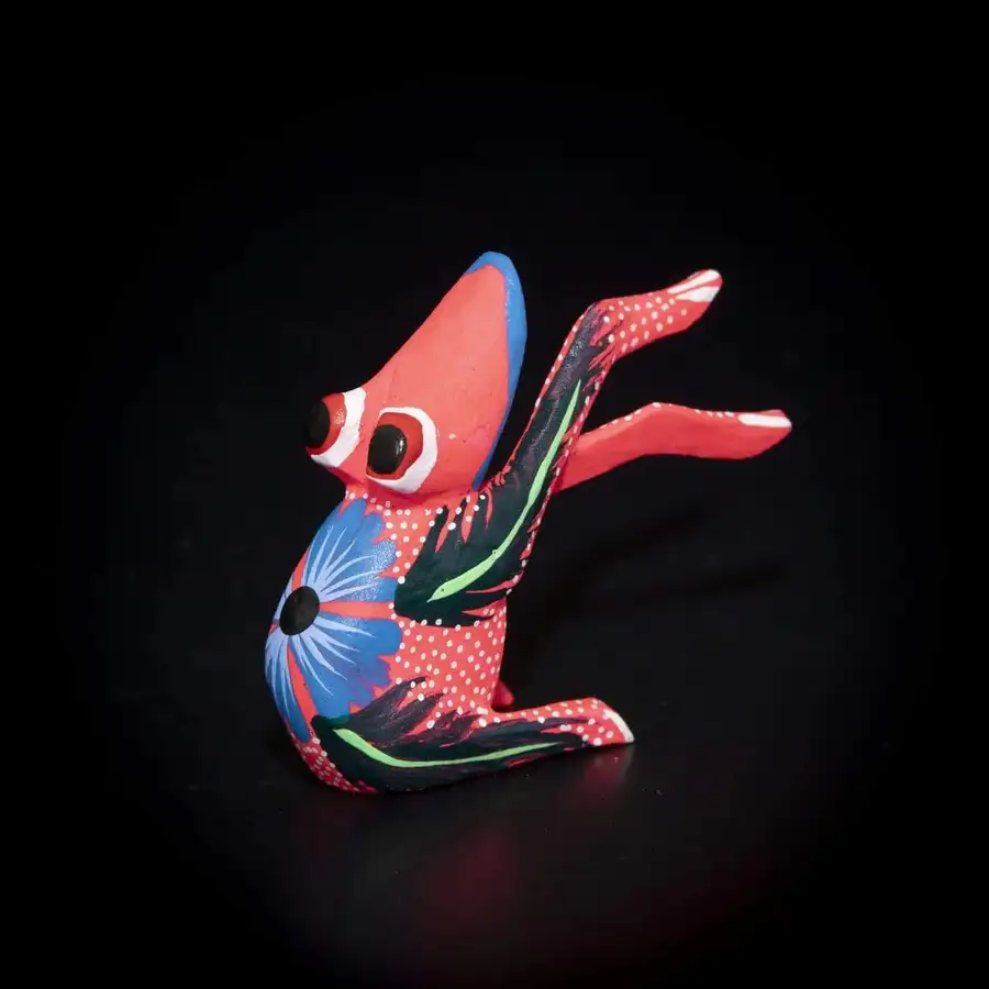 Hand Painted Frog Wooden Figurine Alebrije - Image 11