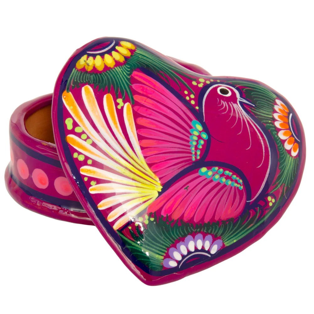 Hand-Painted Xalitla Clay Heart Trinket/Jewelry Box - Image 7