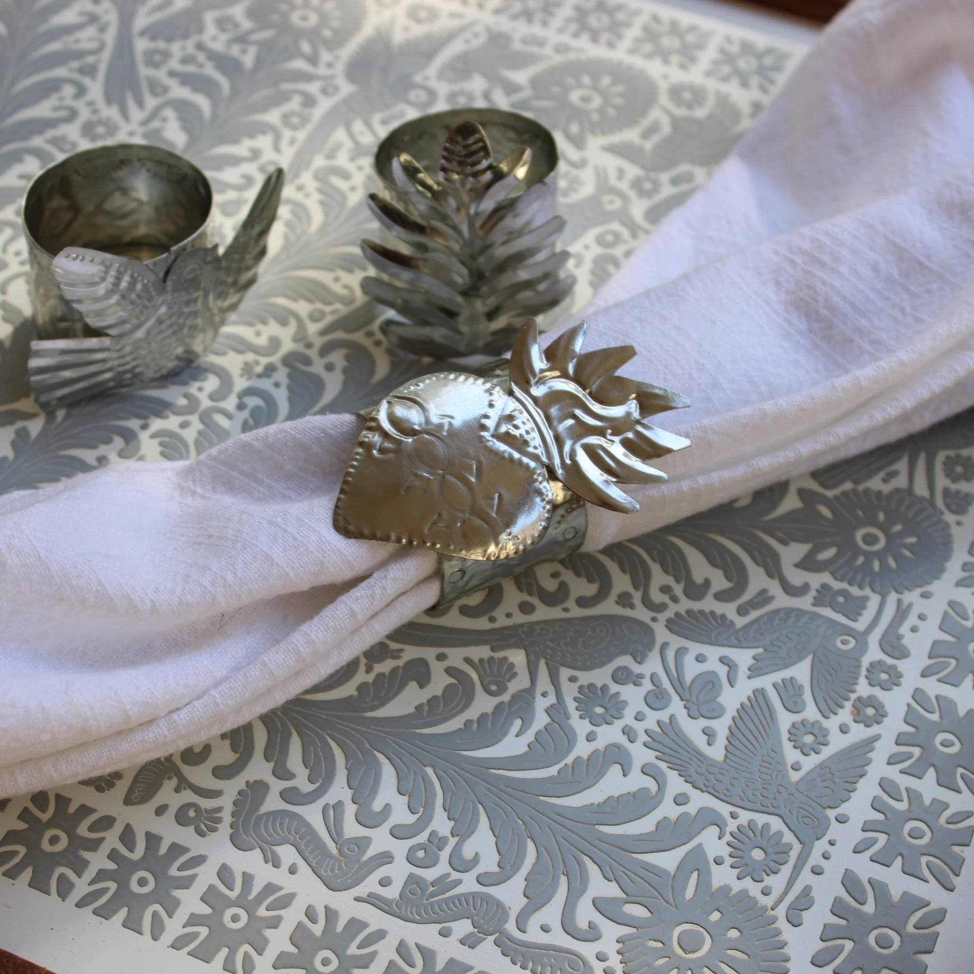 Heart Tin Art Milagro Napkin Ring - Image 2