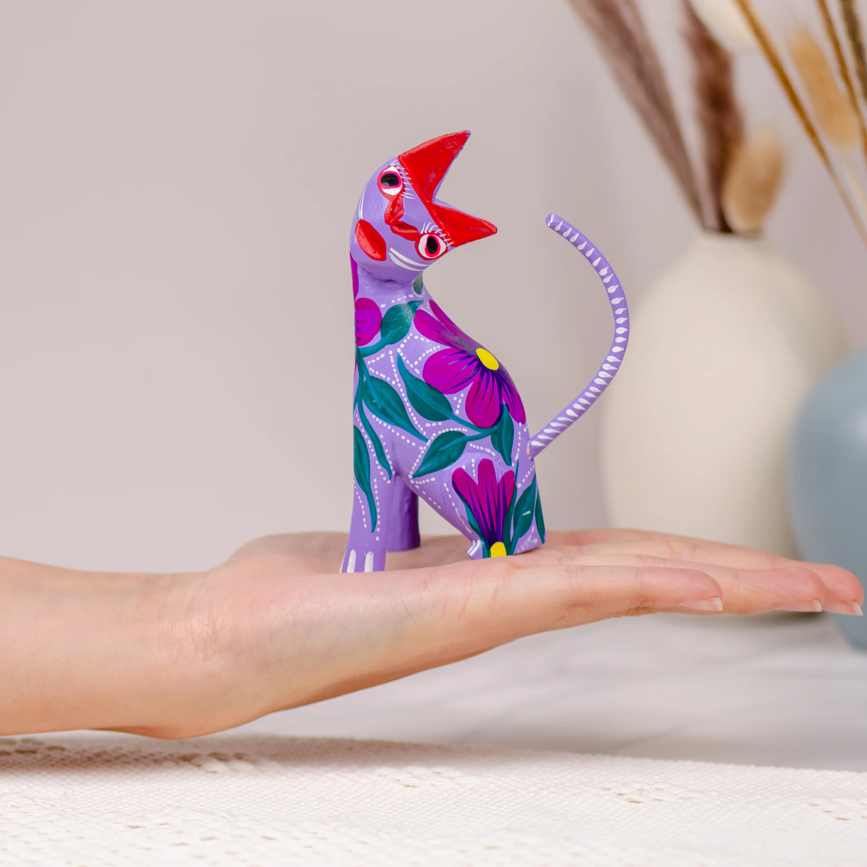 Large Hand Painted Neck Side Bend Cat Wooden Figurine - Image 5