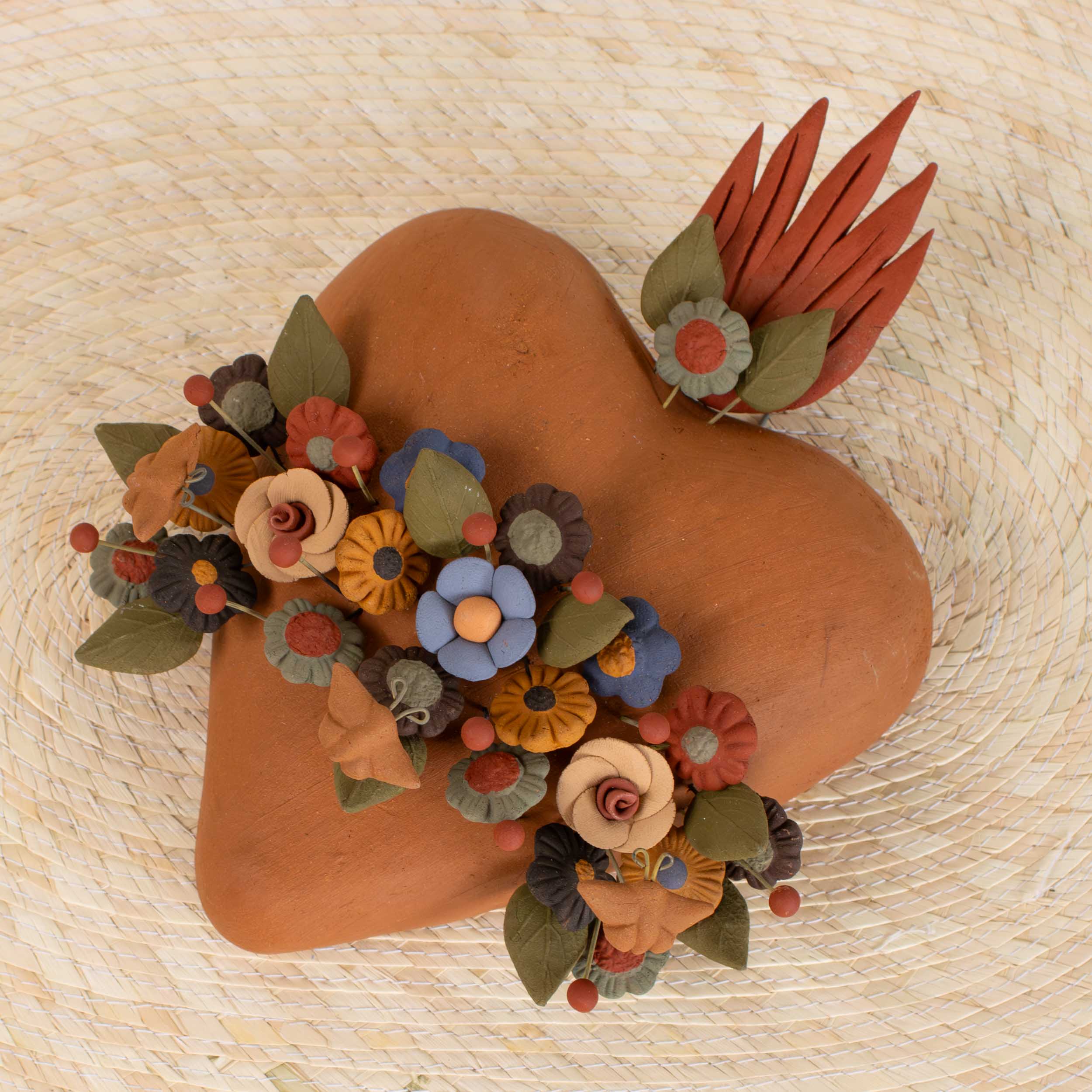 Mariposas Sacred Heart Barro Pigmentado - Image 3