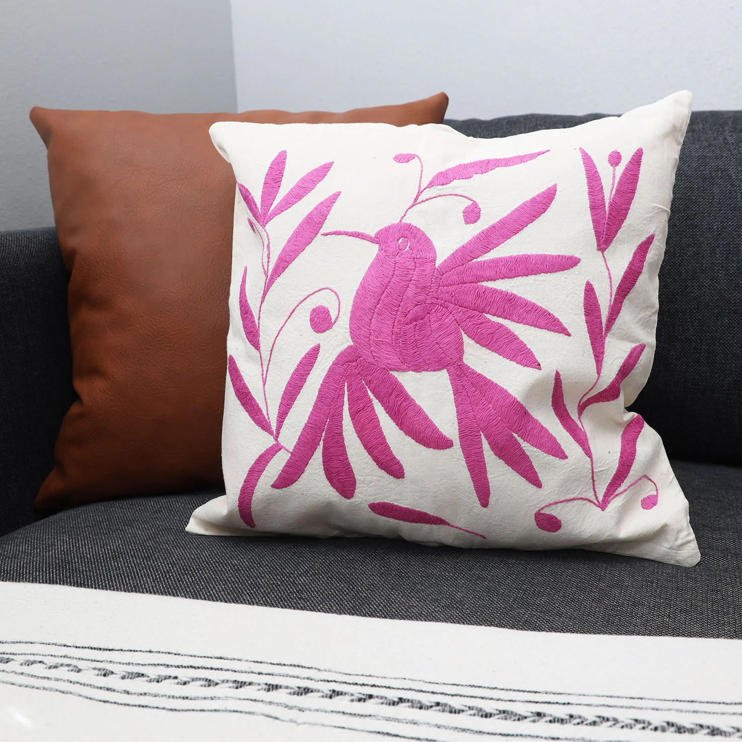 Otomí Hand-Embroidered Pillow Covers - Image 10