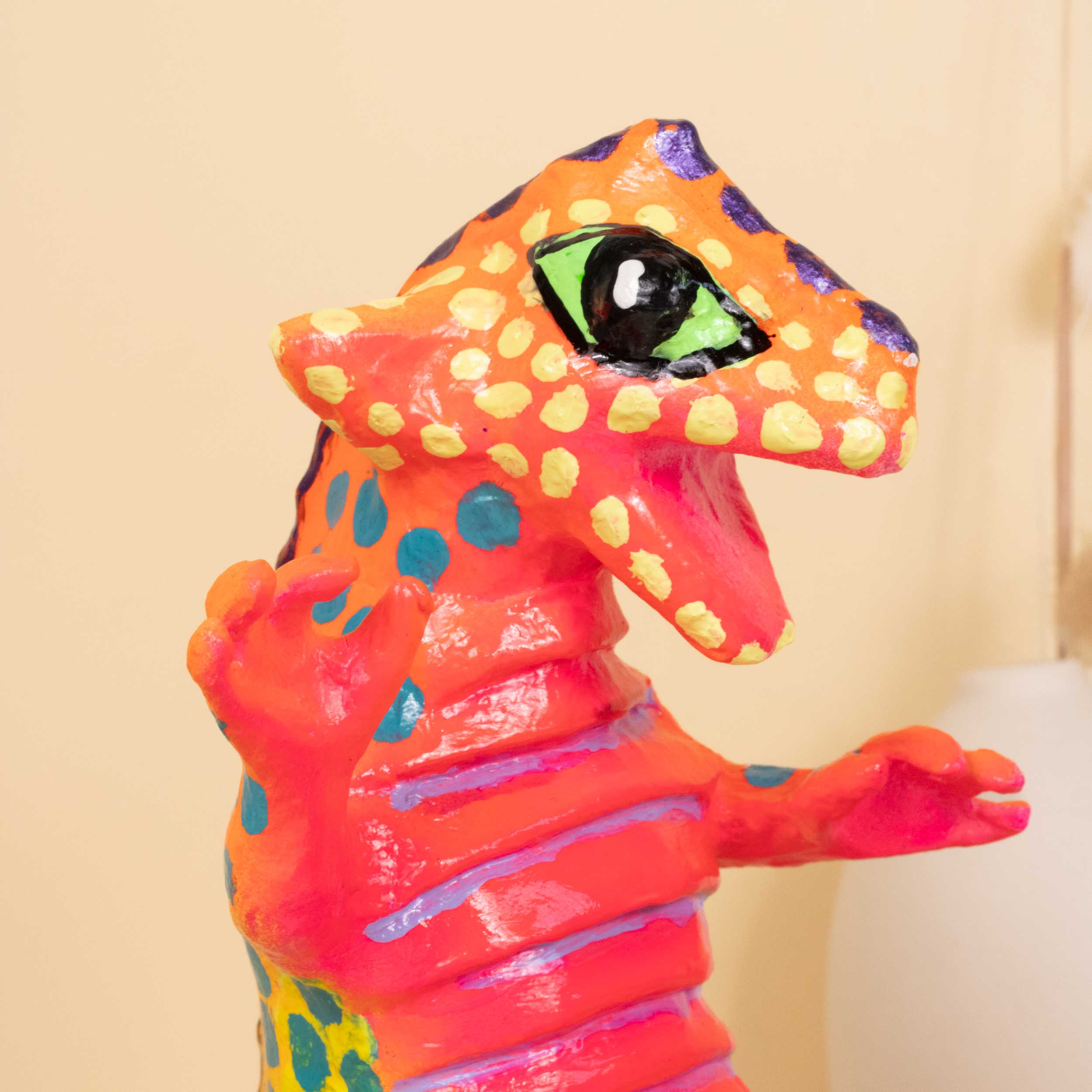 Papier-Mâché Dragon and Lizards Alebrijes Sculptures - Image 4
