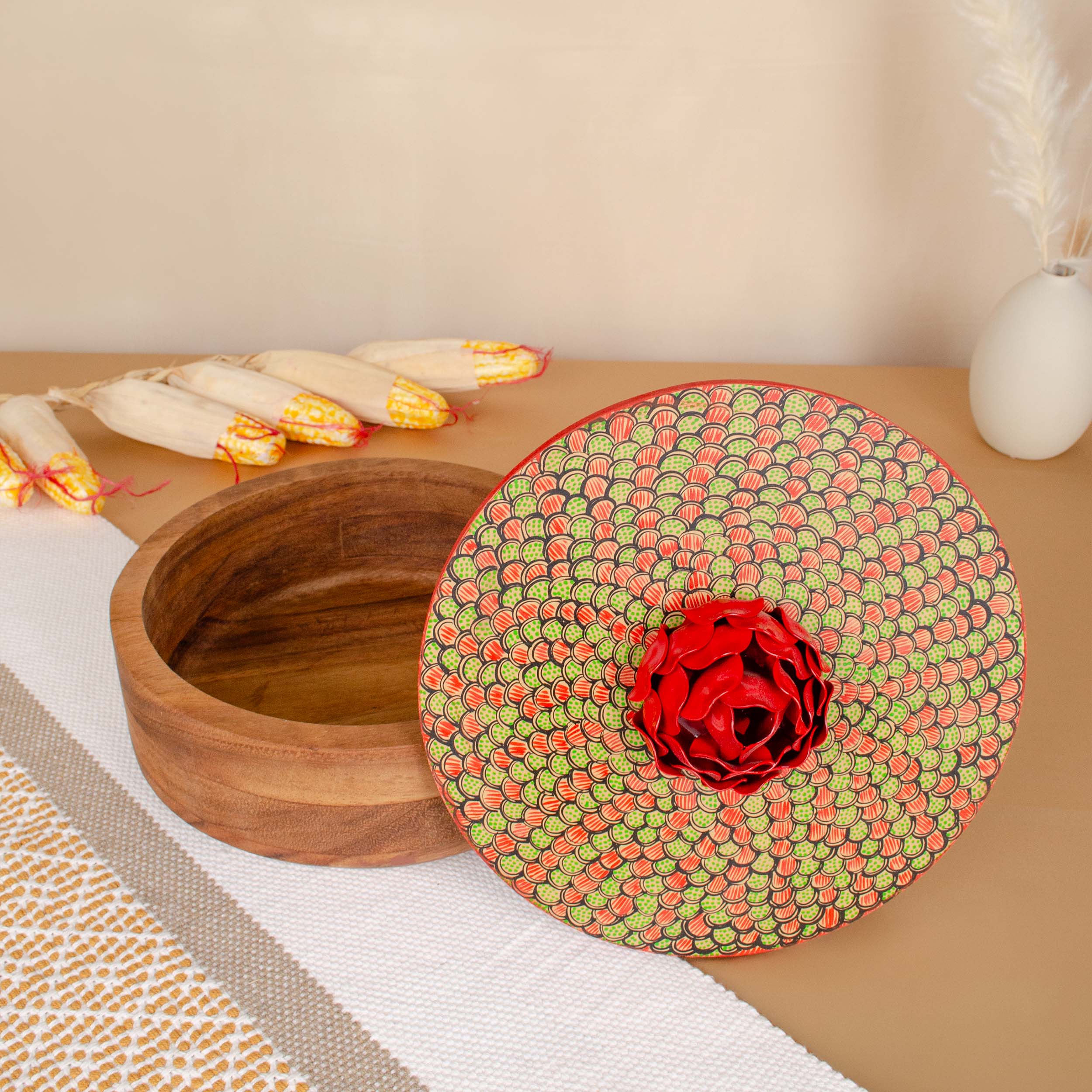 Hand-painted Parota Solid Wood Kitchen Tortillero/Basket - Image 5