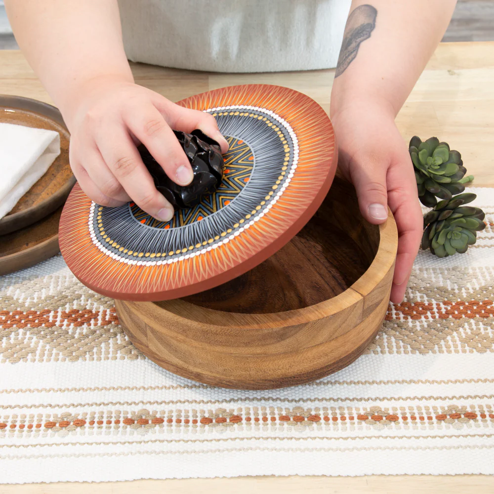 Hand-painted Parota Solid Wood Kitchen Tortillero/Basket - Image 9