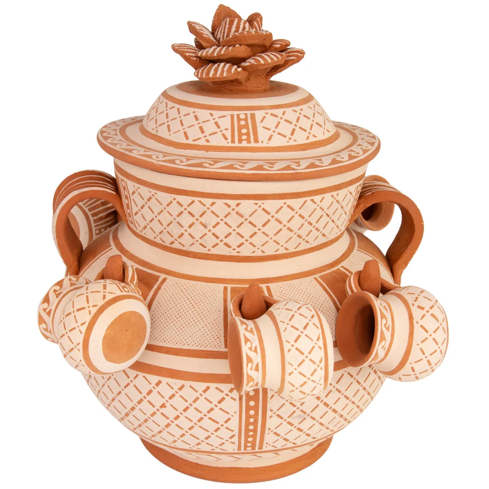 Patamban Ponchera, Vase with Mini Mug - Image 7