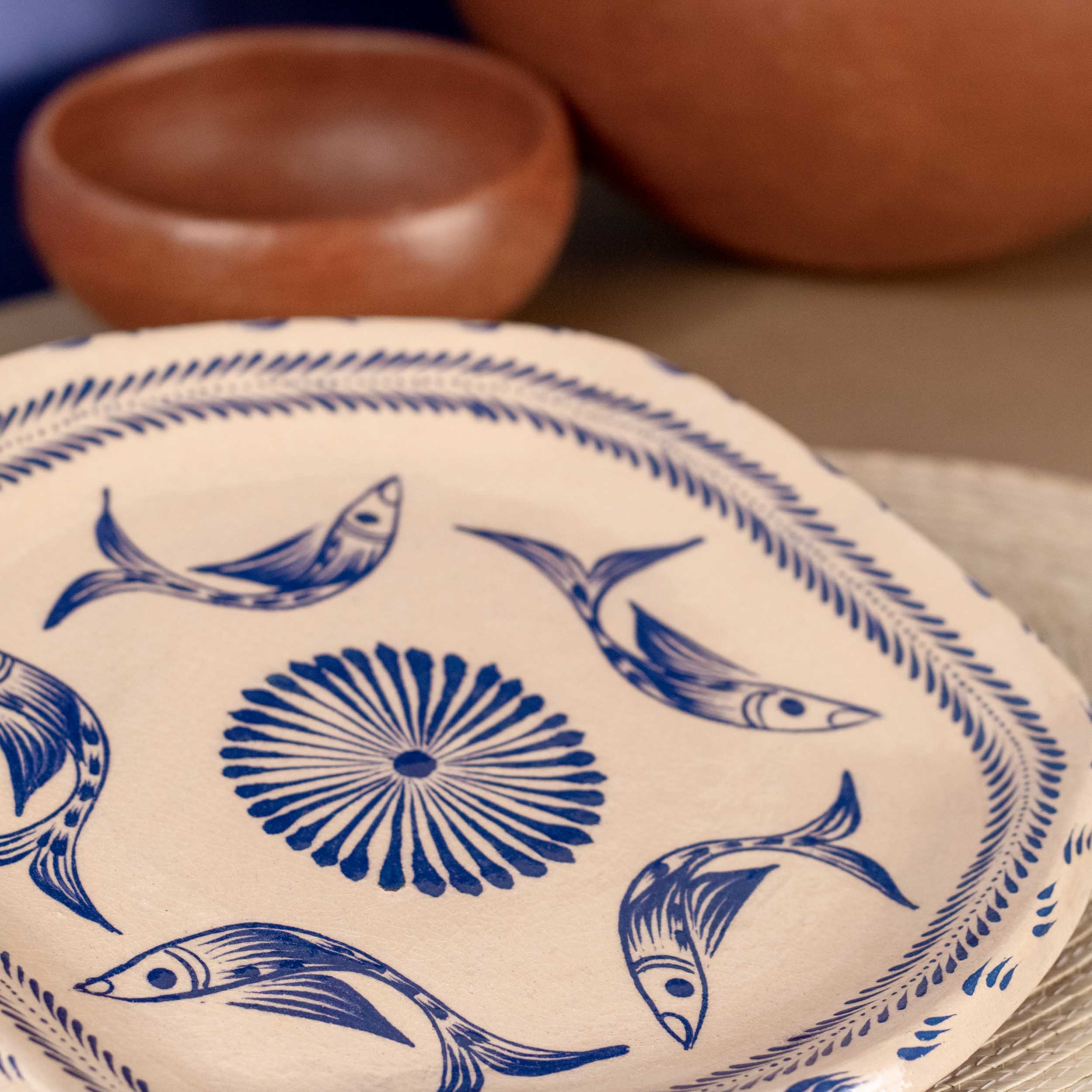 Peces de Capula Hexagonal Dinner Plate - Image 5