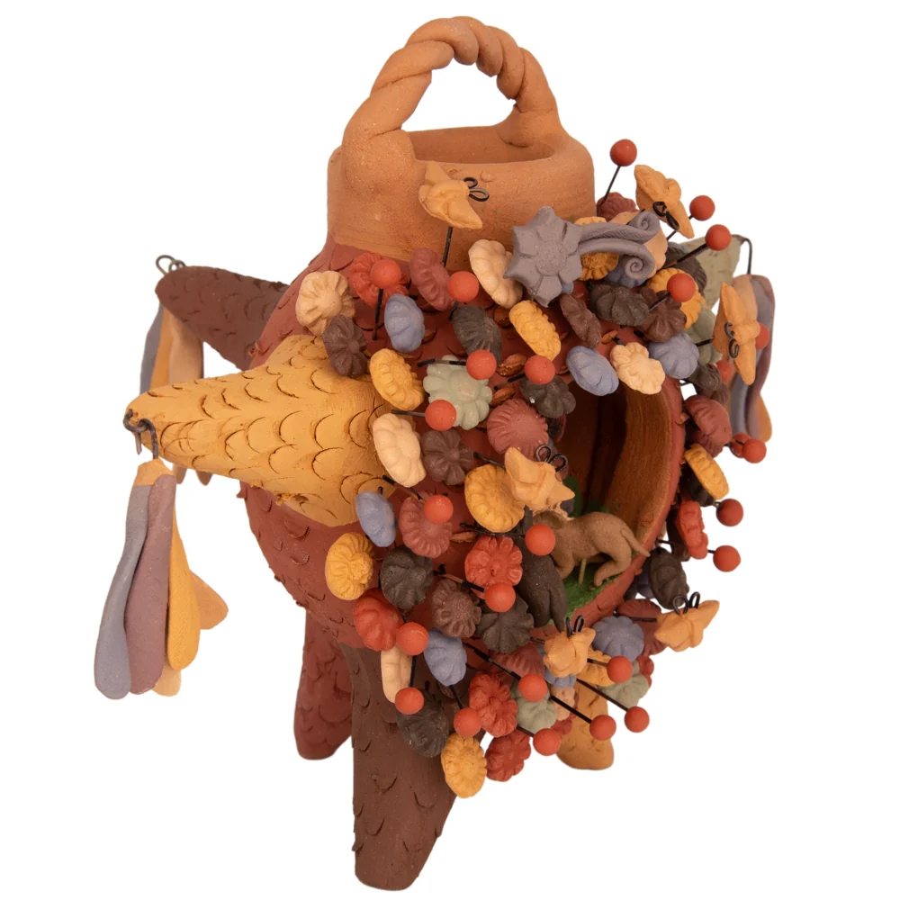 Piñata Nativity Pigmented Clay Sculpture - Image 8