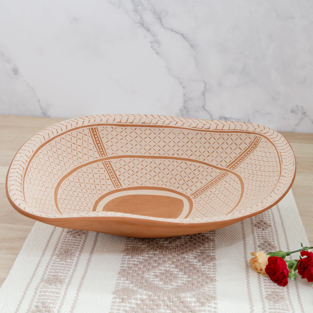 Patamban Almond-Shape Clay Bowl - Image 3