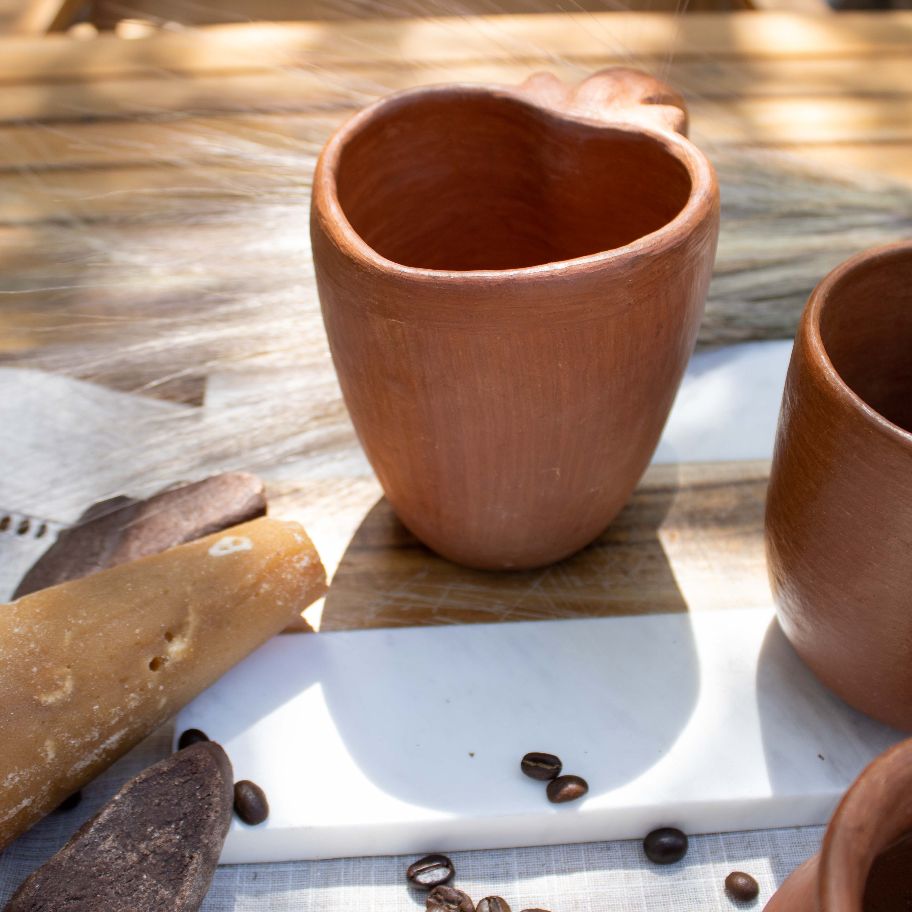 Red Clay Terracotta Corazón Heart Mug - Image 6