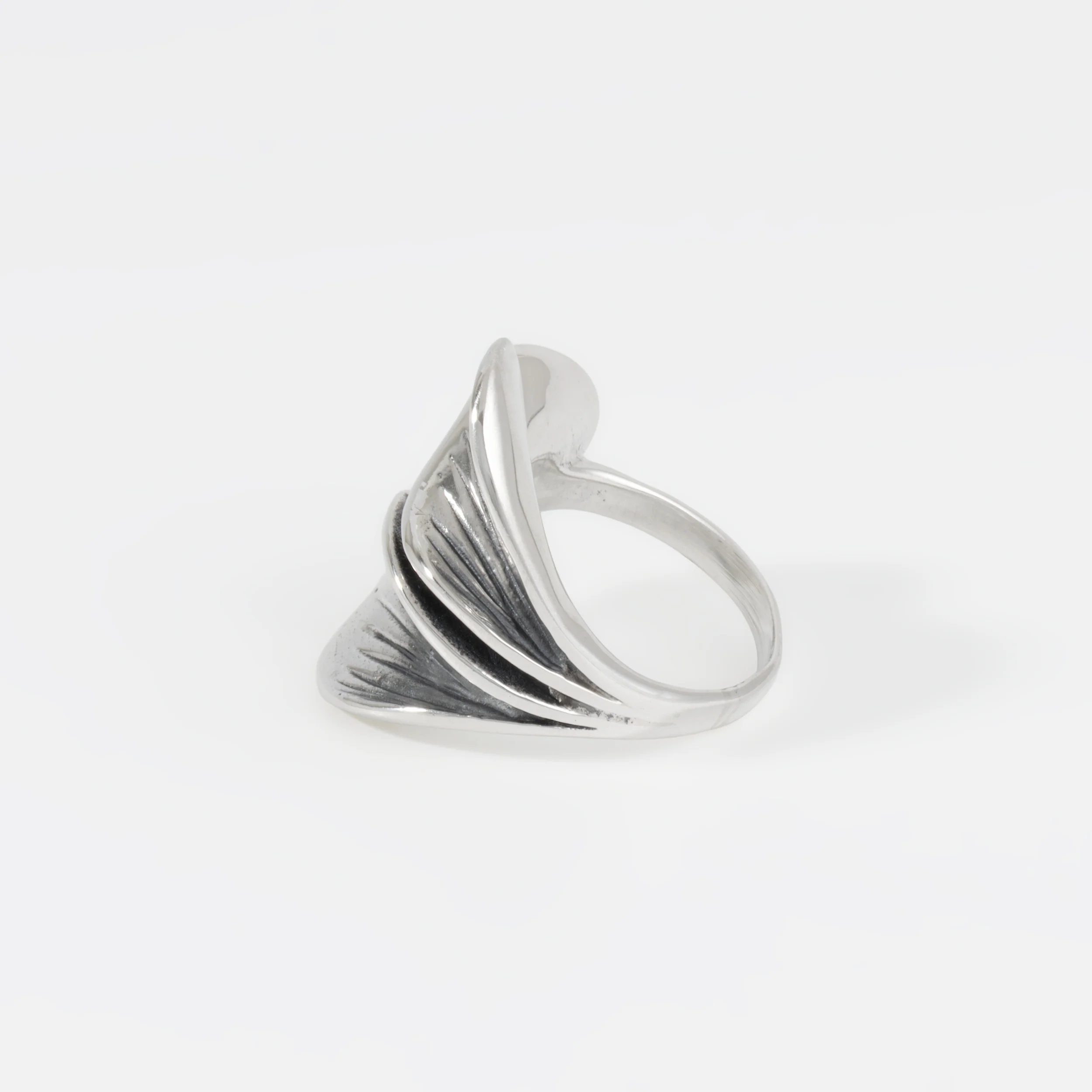 Sterling Silver Alcatraz Flowers Ring - Image 3