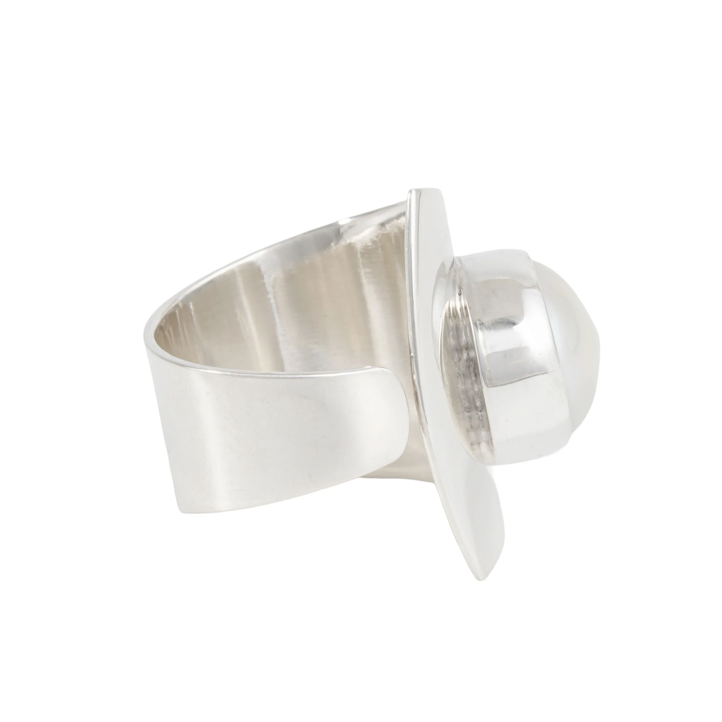 Sterling Silver Eye of the Pearl Ring - Image 4