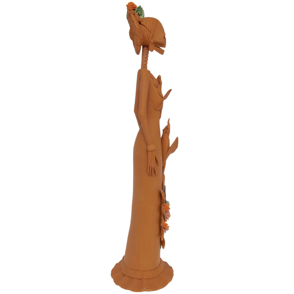 Tall Catrina en Natural From Capula Clay Sculpture - Image 3