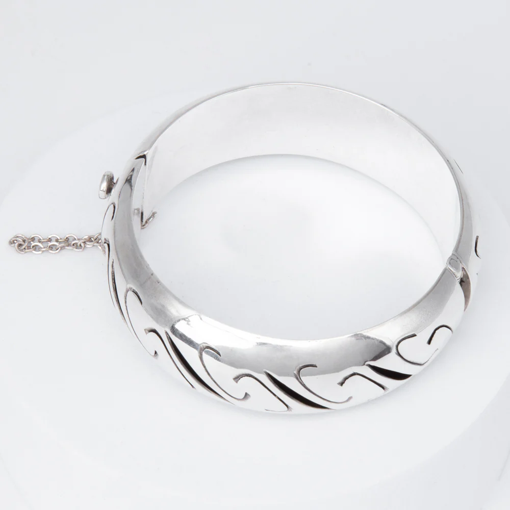 Vintage Sterling Silver Cuff Bracelet - Image 4